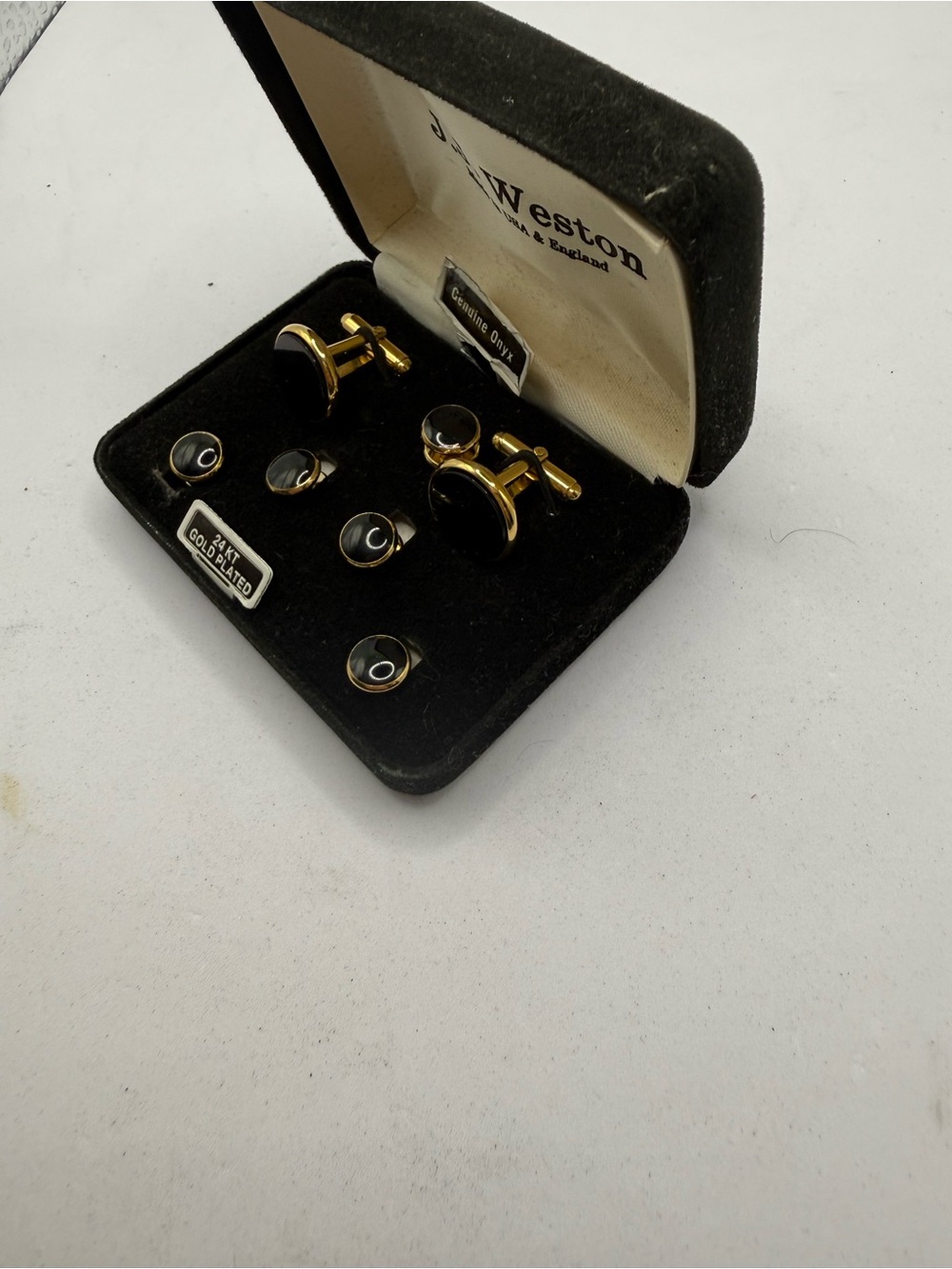 24 k plate Onyx Cufflinks & Stud Set